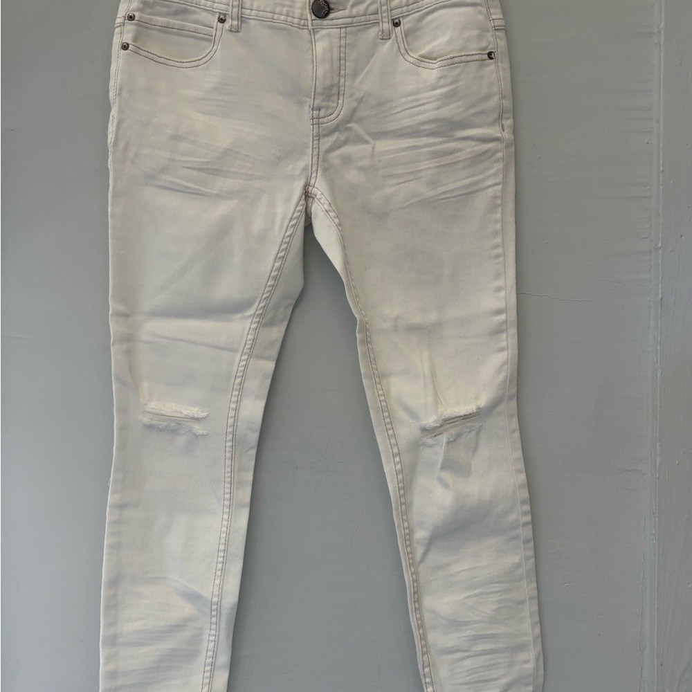 Free People Off White‎ Distressed Jeans Size 28
